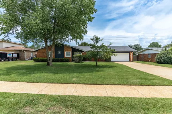 Fort Walton Beach, FL 32548,310 NW Jonquil Avenue