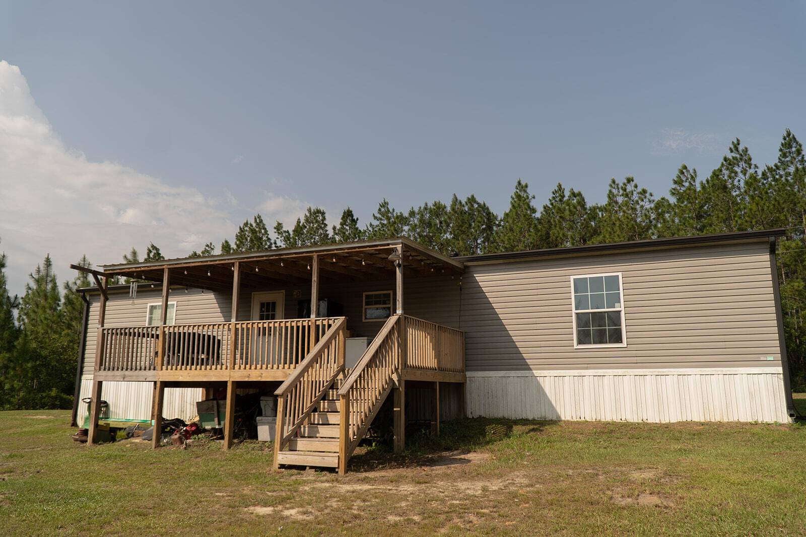 Baker, FL 32531,604 Charles Booker Road