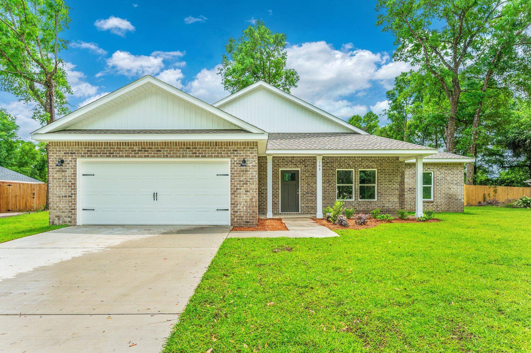 1321 Hornbeam Drive, Baker, FL 32531