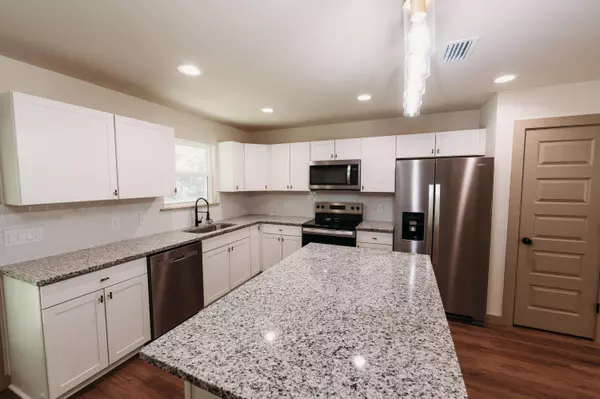 Crestview, FL 32539,4620 Eagle Way