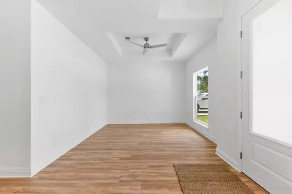 Defuniak Springs, FL 32433,63 E Raphael Road