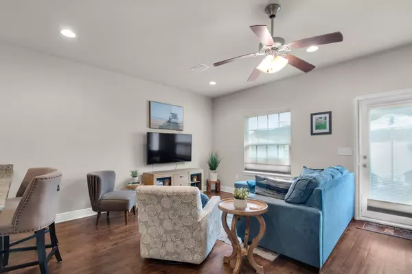 Navarre, FL 32566,2065 Wilsons Plover Circle
