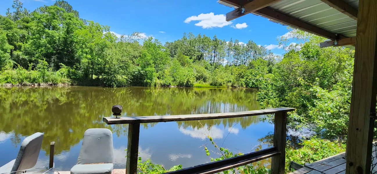 5507 Poinsetta Street, Crestview, FL 32539