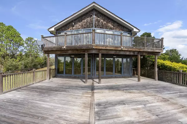 Defuniak Springs, FL 32435,318 Oakridge Cemetery Road