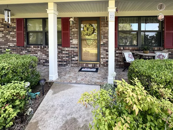 Shalimar, FL 32579,22 10Th Street