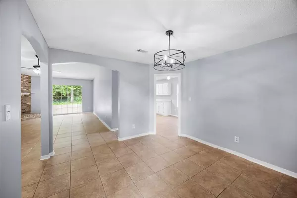 Pensacola, FL 32506,9037 Cayman Lane