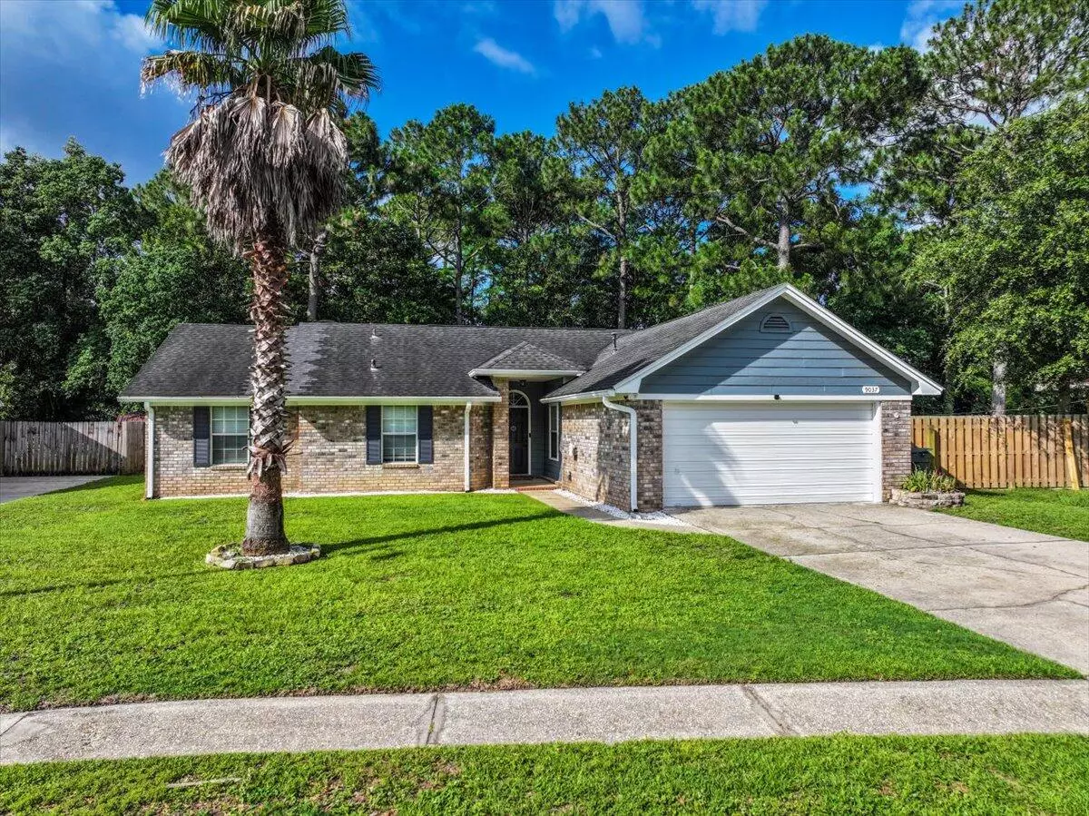 Pensacola, FL 32506,9037 Cayman Lane