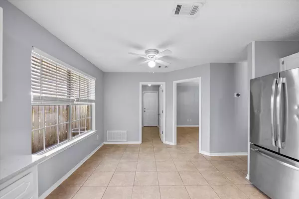 Pensacola, FL 32506,9037 Cayman Lane