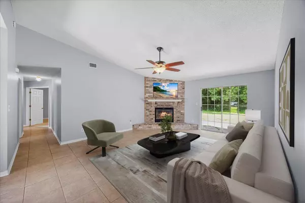 Pensacola, FL 32506,9037 Cayman Lane