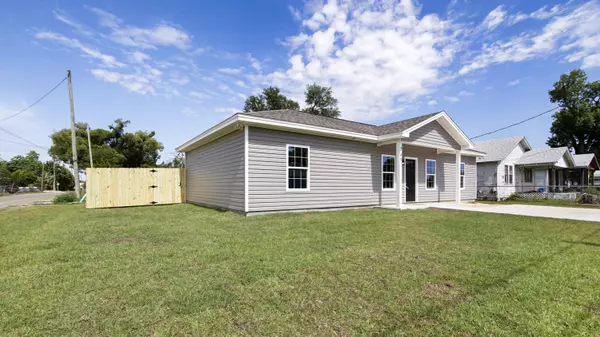 245 Central Avenue, Panama City, FL 32401
