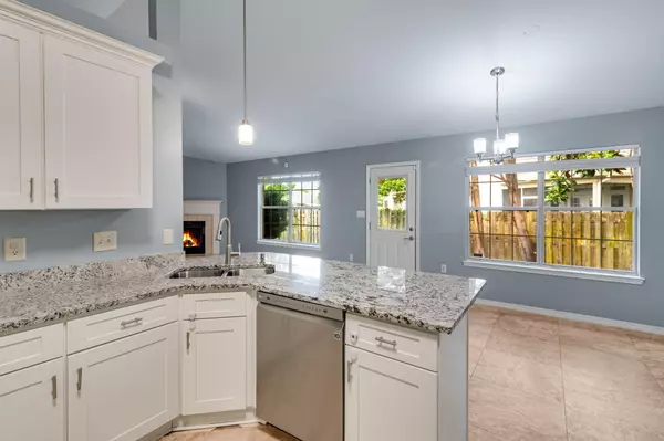 Miramar Beach, FL 32550,210 S Shore Drive