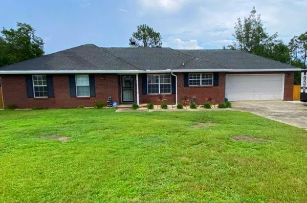 176 Villacrest Drive, Crestview, FL 32536