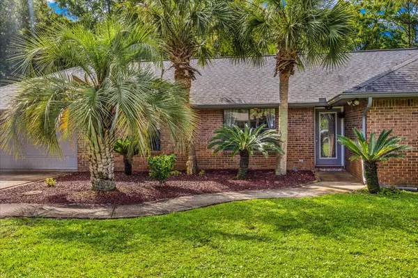 Gulf Breeze, FL 32563,3995 Spanish Moss Cove