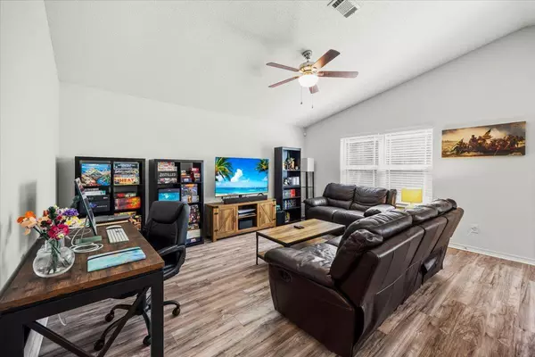 Navarre, FL 32566,7319 Gordon Evans Road