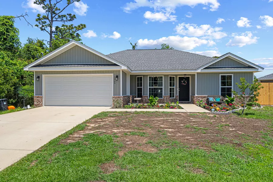 1955 Pentagon Street, Gulf Breeze, FL 32563