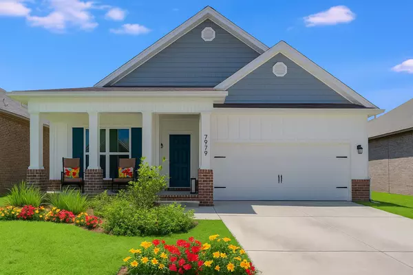 Pensacola, FL 32526,7979 Burnside Loop