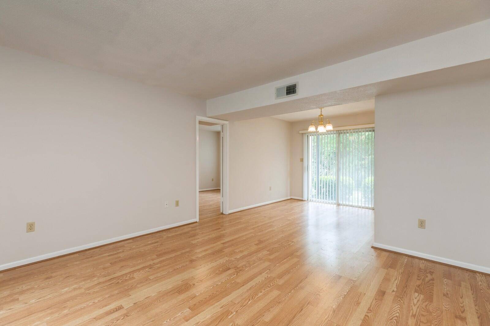 Niceville, FL 32578,104 Country Club Drive  #104