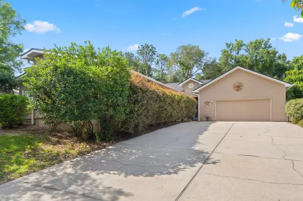 Shalimar, FL 32579,12 Hillcrest Drive