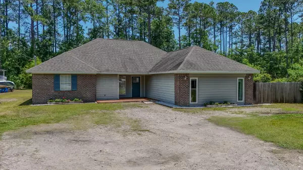 241 Mullet Drive, Freeport, FL 32439