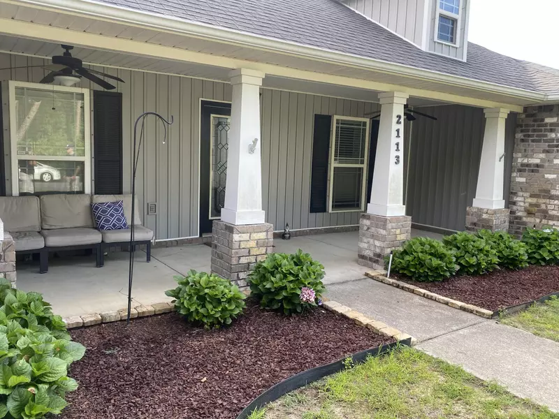 2113 Salamanca Street, Navarre, FL 32566