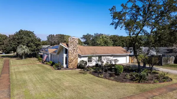 Destin, FL 32541,54 E Country Club Drive