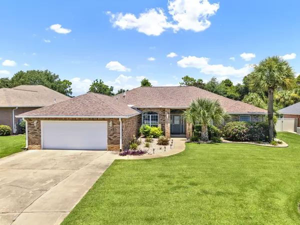 2741 Creeks Edge Lane, Navarre, FL 32566