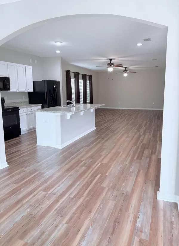 Freeport, FL 32439,115 Lilly Bell Lane
