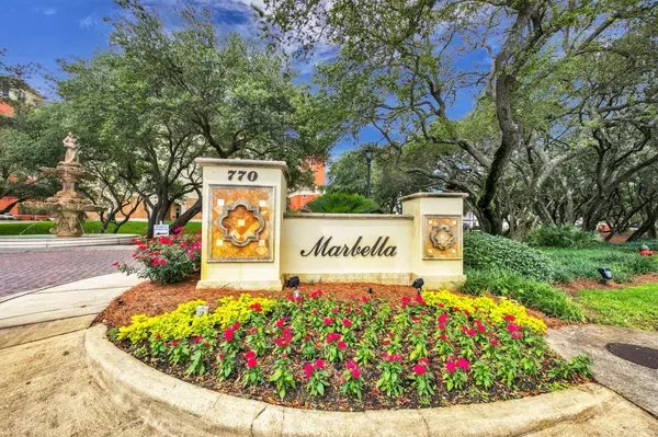 Destin, FL 32541,770 Harbor Boulevard #1J