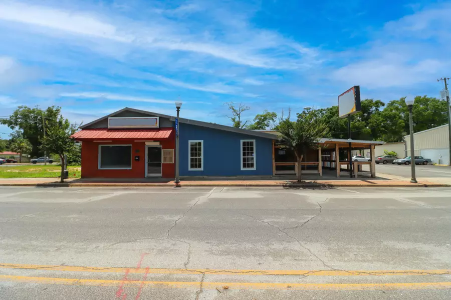 168 S Main Street, Crestview, FL 32536