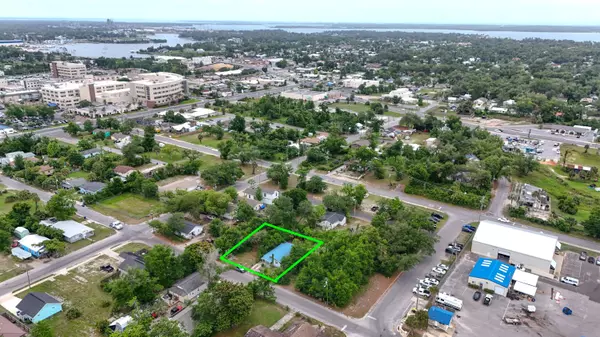 Panama City, FL 32401,530 E 7Th Court