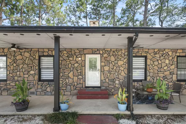 Santa Rosa Beach, FL 32459,11 N 4th Street