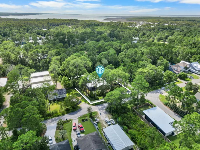 11 N 4th Street, Santa Rosa Beach, FL 32459