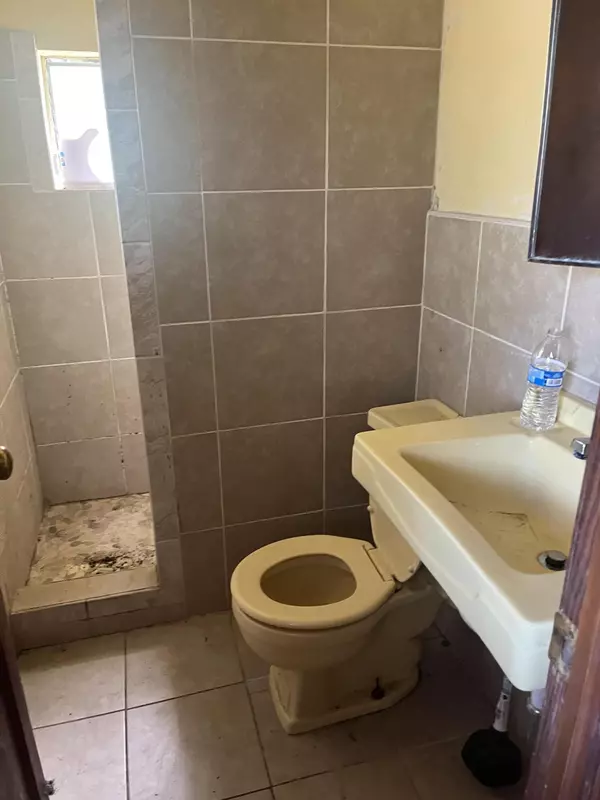 Crestview, FL 32536,855 N Pearl Street