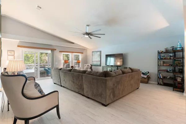 Gulf Breeze, FL 32563,6379 Heronwalk Drive