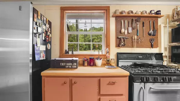 Ponce De Leon, FL 32455,2765 Shade Tree Lane