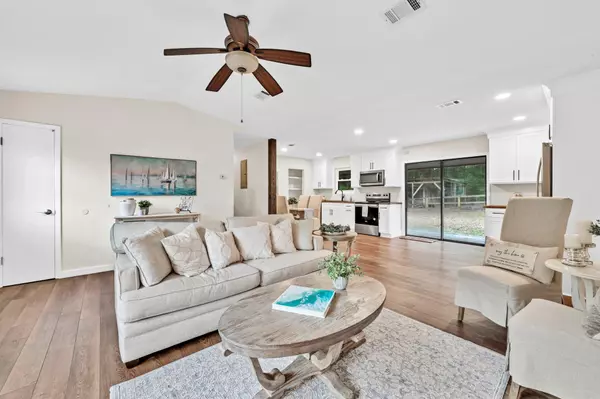 Defuniak Springs, FL 32435,5241 Bob Sikes Road