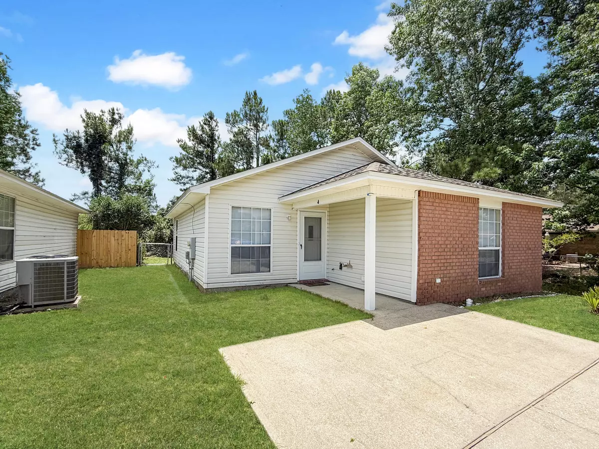 Pensacola, FL 32506,8943 Forest Oak Drive