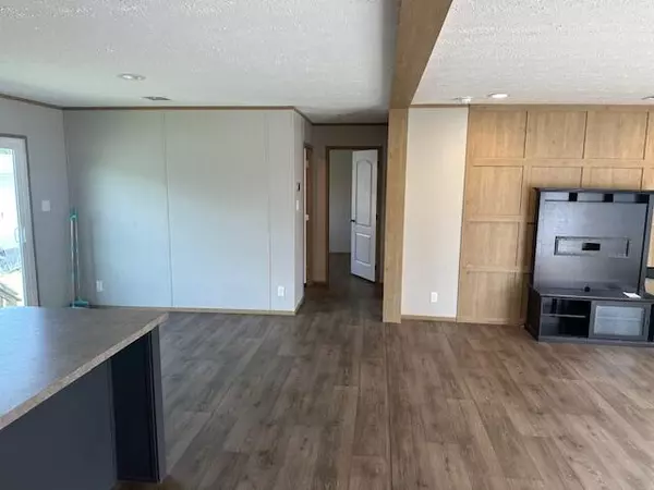 Defuniak Springs, FL 32433,505 Woodlands Boulevard