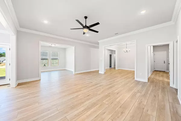 Crestview, FL 32536,2743 Louis Circle