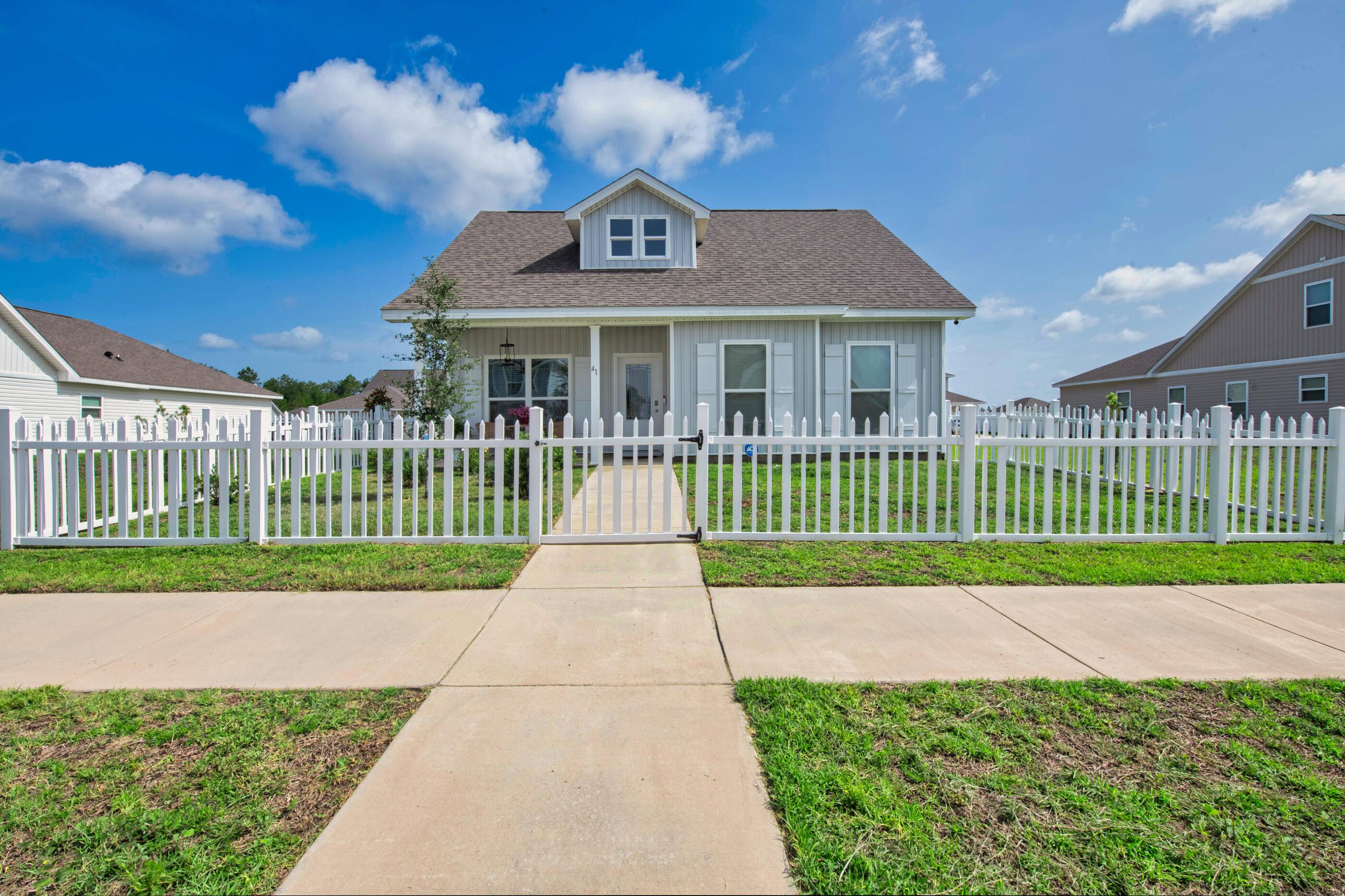 41 Woodsorrel Street, Freeport, FL 32439