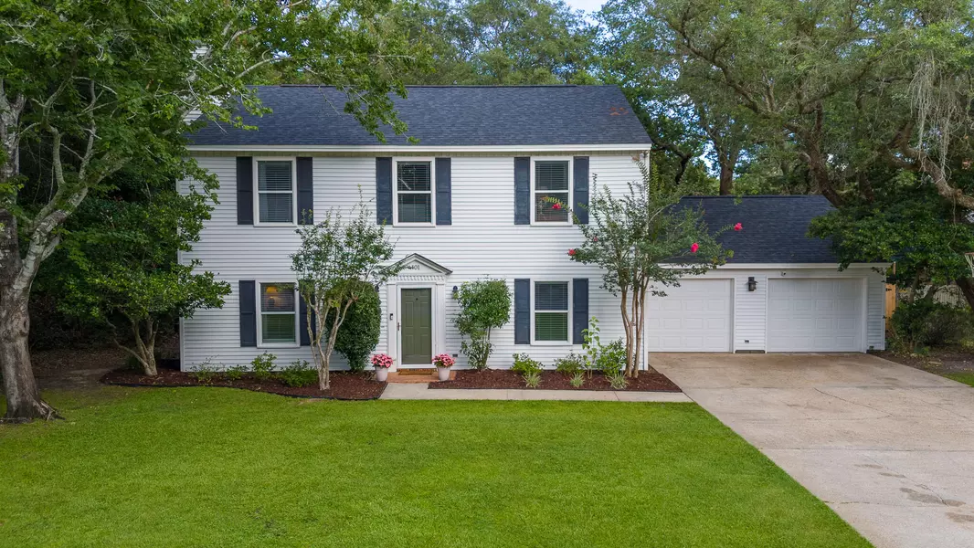 401 Greenwood Way, Niceville, FL 32578