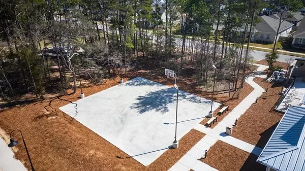 Niceville, FL 32578,310 Gazelle Court