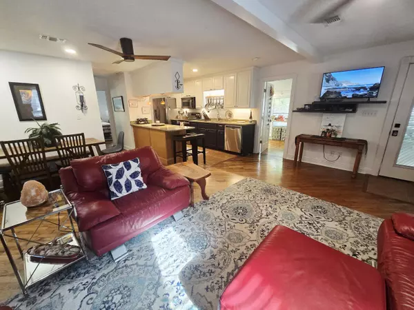 Santa Rosa Beach, FL 32459,82 Palmetto Street