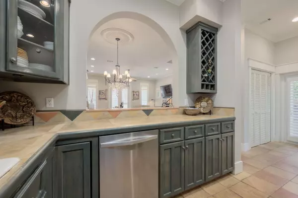 Miramar Beach, FL 32550,9 Rue Martine