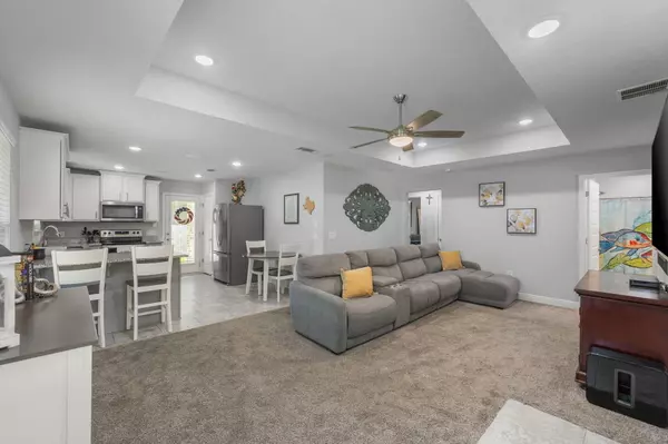 Navarre, FL 32566,6960 Nelson Street
