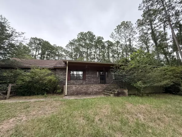 3549 Buckhorn Drive, Crestview, FL 32539