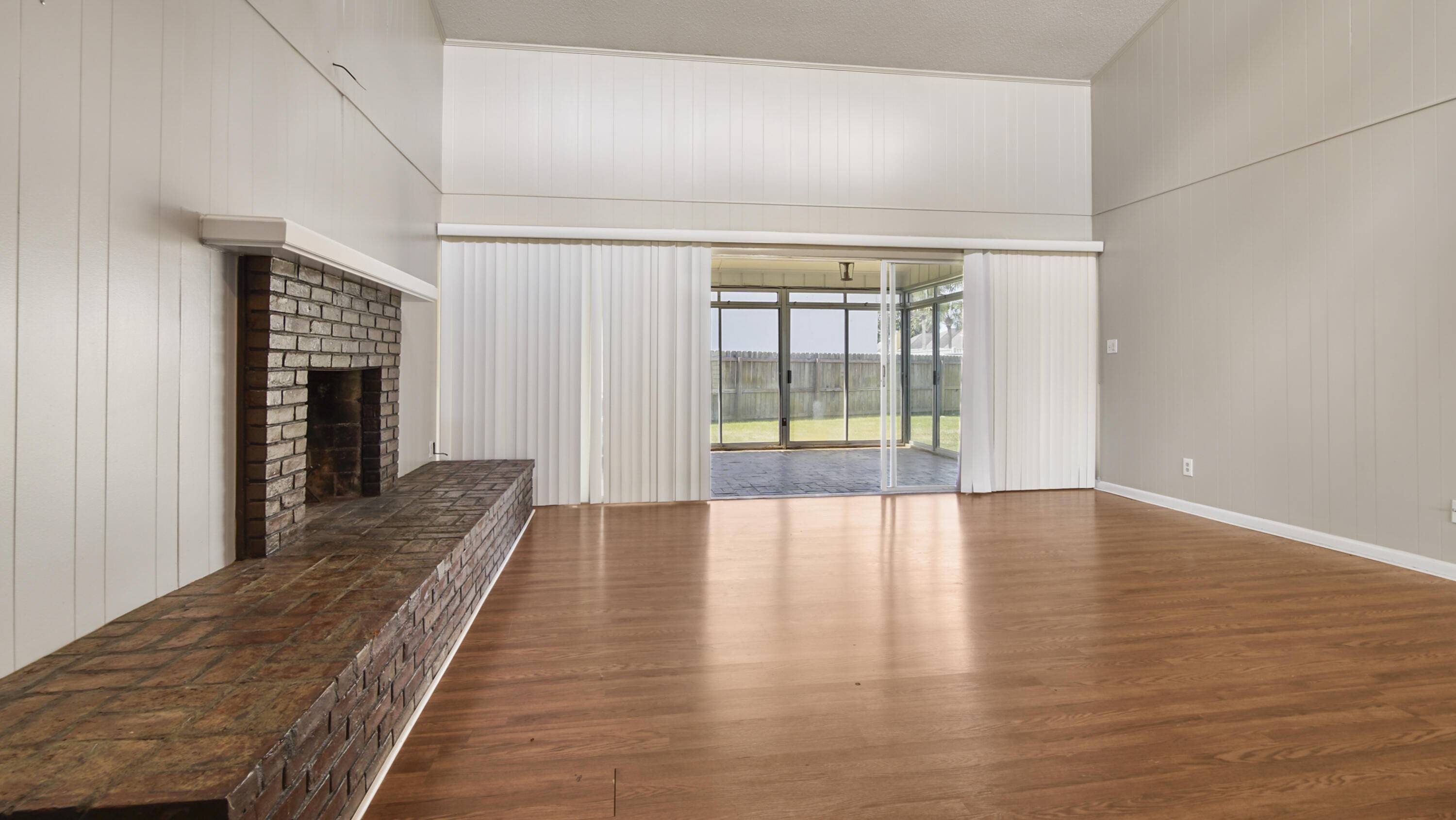 Panama City Beach, FL 32408,206 Marlin Circle