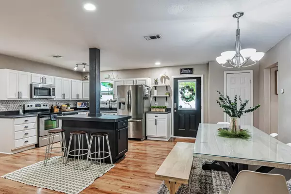 Fort Walton Beach, FL 32548,22 NW Robinwood Drive