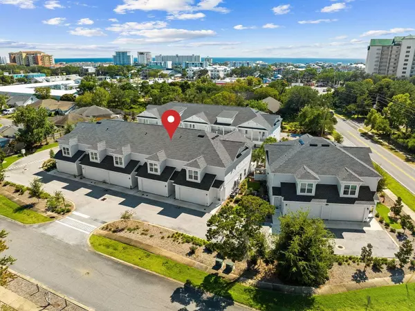 Destin, FL 32541,100 Beach Drive #Unit 9