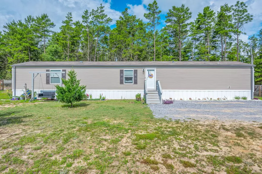 144 Princess Drive, Defuniak Springs, FL 32433